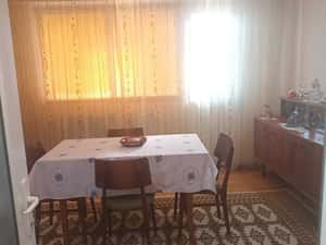 Apartament 3 camere — miniatura 3