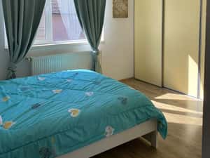 De închiriat Apartament 3 camere într-o vilă cu grădină — miniatura 6