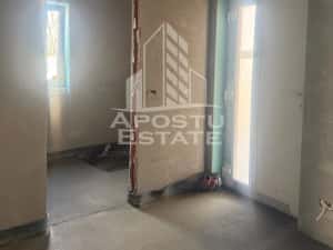 Duplex de vanzare cu 4 camere si 2 bai ,Ghiroda — miniatura 9