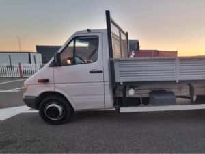 Mercedes Sprinter 616 basculabil pe 3 părți — miniatura 3