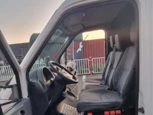Mercedes Sprinter 616 basculabil pe 3 părți — miniatura 7