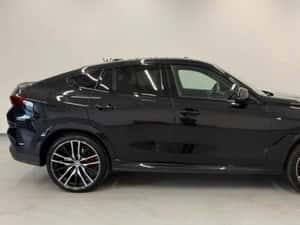 BMW X6 SUV 2.993 cm3, 286 cp, 38.565 km, 11.2023 — miniatura 3