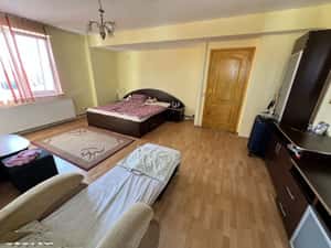 INCHIRIEZ apartament 1 camera spatios, zona Terezian — miniatura 3