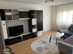 Inchiriere Apartament  3 Camere decomandat