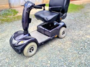 Scuter Carut electric INVANCARE  dizabilități/ handicap 12 km/h — miniatura 5