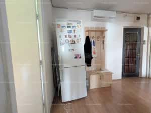 Apartament 2 camere - Decomandat - zona Dambovita - 60.000 Euro — miniatura 2