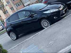 Vand Ford Fiesta