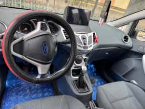 Vand Ford Fiesta — miniatura 6