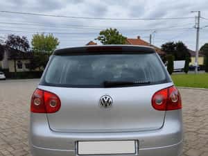 Volkswagen Golf 2006, 240 km, 3.100 EUR — miniatura 2