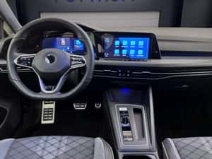 Volkswagen Golf 2022 Automată 131 HP Benzină — miniatura 7