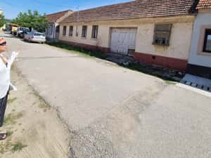 Liubcova - casa cu teren , 500mp !!! — miniatura 3