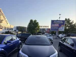 Toyota C-HR 2.0 Hybrid — miniatura 8