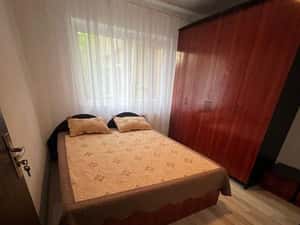 Închiriez apartament 3 camere decomandat — miniatura 4