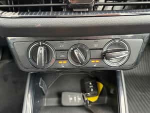 Skoda Fabia 1.0 TSI Active 95 CP - 69.300 km — miniatura 7