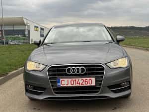 Audi a3 //1.6 diesel  110cp // Automa  an 2015 — miniatura 5