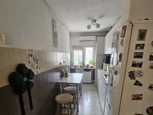 Apartament decomandat Brazda 2/4 cu centrala,mobilat — miniatura 3