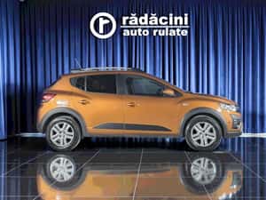 Dacia Sandero Manuală 91 HP Benzină — miniatura 5