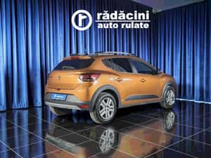 Dacia Sandero Manuală 91 HP Benzină — miniatura 7