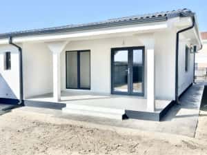 Duplex cu 3 camere - 315 mp de teren - Mosnita Veche - noul Lidl