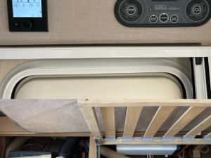 Rulota Swift Sterling Eccles 442 Sport 2014 Cabina dus Alko ATC Centrala Truma Comb 4 Acumulator usoara 1244mma — miniatura 8