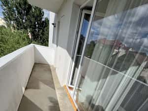 Închiriez garsonieră decomandată, renovată – zona Mihai Viteazul — miniatura 6