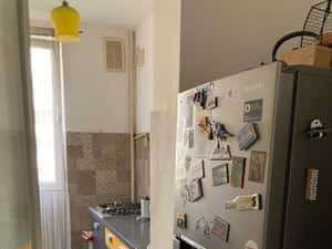 Apartament cu 4 camere, balcon și loc de depozitare — miniatura 1