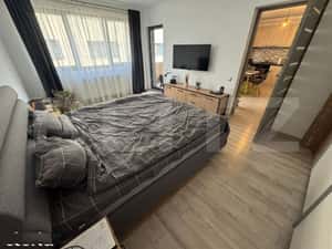 Apartament 2 camere, 58 mp, etaj intermediar, parcare, Zona Eroilor — miniatura 1