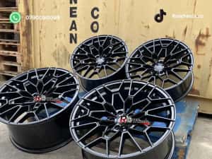 Jante BMW20 R20 BMW G30 G31 G11 G12 G05 G06 X3 X4 Model ///M Dark Black G20 G01 Gloss Black — miniatura 9