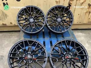 Jante BMW20 R20 BMW G30 G31 G11 G12 G05 G06 X3 X4 Model ///M Dark Black G20 G01 Gloss Black — miniatura 10