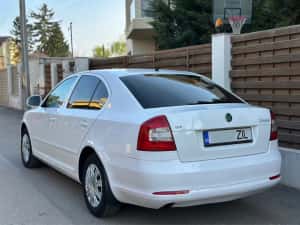 Skoda Octavia Facelift 2011 Motor 1.6 MPI 105 CP Euro 5 — miniatura 3