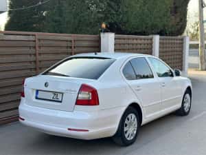Skoda Octavia Facelift 2011 Motor 1.6 MPI 105 CP Euro 5 — miniatura 4