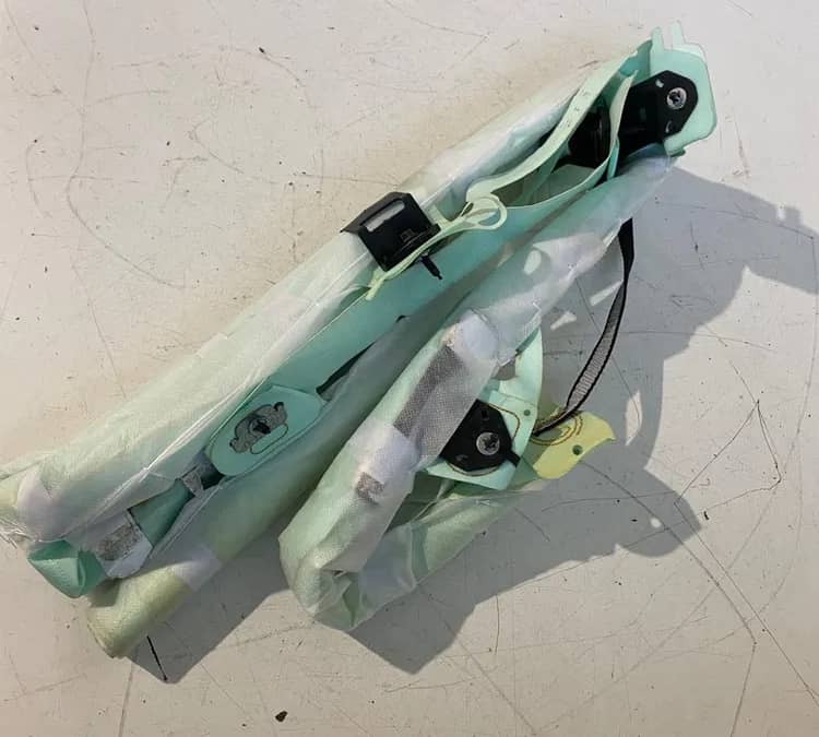 Airbag cortina dreapta Volvo XC60 2018+ 31436586 — fotografie 1 din 7