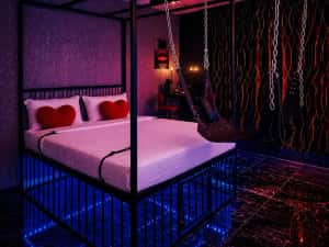 Love Room Premium Bucuresti Jacuzzi Self Check-in Non Stop — miniatura 8