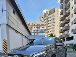 Mercedes-Benz A220 D 4Matic/Plafon negru /Faruri full led adaptive — miniatura 1