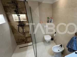 Apartament 3 camere prima inchiriere 72 mpu zona Strand Sibiu — miniatura 8