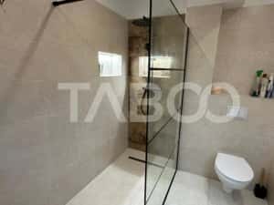 Apartament 3 camere prima inchiriere 72 mpu zona Strand Sibiu — miniatura 9