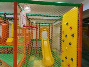 Loc de joaca modular Spatiu de joaca labirint modular — miniatura 4