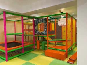 Loc de joaca modular Spatiu de joaca labirint modular — miniatura 9