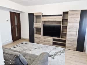Inchiriez apartament — miniatura 3