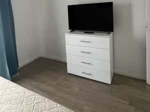 Apartament 2 camere, de închiriat — miniatura 3