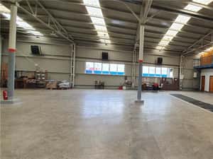 Vand hala cu birouri și platforma betonata in Sacalaz — miniatura 3