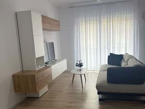 De inchiriat apartament 2 camere cu terasa si parcare — miniatura 5
