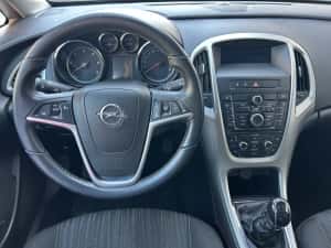Opel Asta J Sports Tourer/1,7 Diesel — miniatura 5