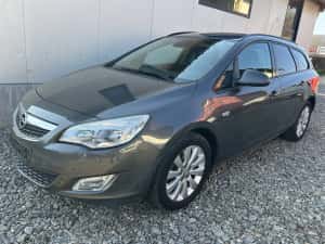 Opel Asta J Sports Tourer/1,7 Diesel — miniatura 9