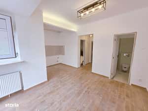 Garsoniera Calea Victoriei Cismigiu nemobilata et 1 centrala termica — miniatura 6