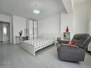 Garsoniera cu Parcare | Titan-Sector 3 | Vedere Parc | Bloc Nou — miniatura 3