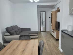 Inchiriez apartement cu 2 camere Alexanderman Twins, Suceava — miniatura 3