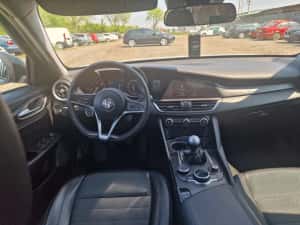 VAND Alfa Romeo Giulia 2.2 DIESEL — miniatura 4