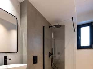 Apartament de inchiriat locatie ultracentrala finisaje moderne — miniatura 5