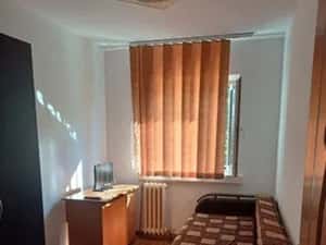 3 Camere Decomandat Etaj 2 Nicolina 1 Prima Statie LIDL — miniatura 6